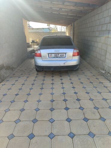 Audi: Audi A4: 2001 г., 2 л, Автомат, Бензин, Седан at lalafo.kg — 3 Audi: Audi A4: 2001 г., 2 л, Автомат, Бензин, Седан — 3