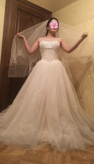 платья национальной: Продаю очень милое и супер нежное свадебное платье‍‍необычный цвет