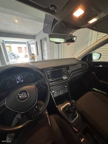 Volkswagen: Volkswagen : 1.6 l. | 2021 έ. SUV/4x4 — 8