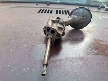 Auto delovi: Uljna pumpa Lada 2121,21213,21214 Niva br.4. Polovno, ocuvano. Skinuto — 3