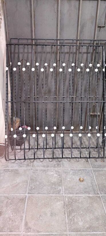 унитазы в баку цены: Dəmir Reşodka pəncərə üçün hündürlüyü 1m55sm eni 1m33sm iksi bir yerdə