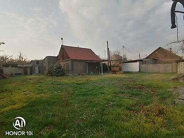 Продажа коттеджей и домов: 🔷 Продаётся дом + участок в районе рынка Баят 🔷 Цена — 10 500 000 сом — 12