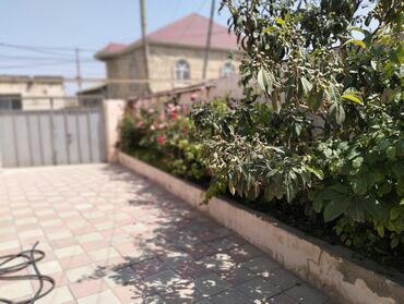 Həyət evləri və villaların satışı: 3 otaqlı, 272 kv. m, Kredit yoxdur, Orta təmir