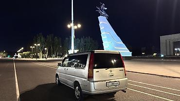 c class w204: Honda Stepwgn: 2000 г., Автомат, Бензин, Минивэн — 5