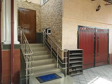 Продажа коттеджей и домов: Продается или сдается на длительный срок 2-х этажный дом с подвалом — 4