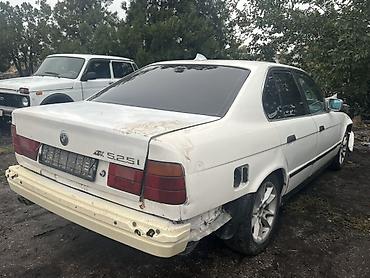 BMW: BMW 5 series: 1990 г., 2.5 л, Механика, Бензин, Седан — 5
