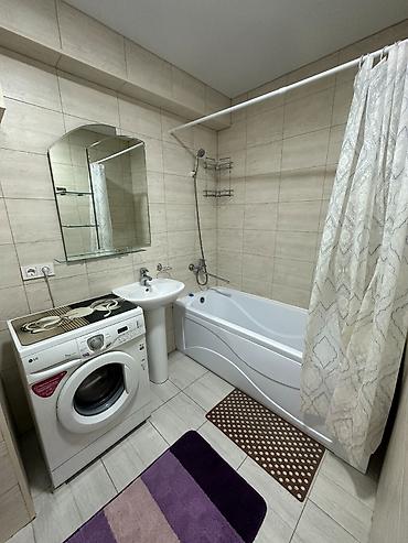 Продажа квартир: 3 комнаты, 55 м² — 4