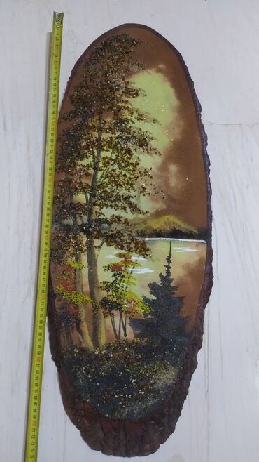 картины из дерева: Продаю большую картину на срезе дерева из натурального янтаря + ещё на