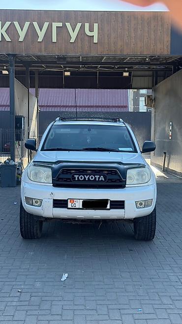Toyota 4Runner: 2004 г.