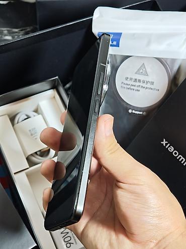 Ноутбуки Xiaomi: Xiaomi, 14 Ultra, Б/у, 512 ГБ, цвет - Черный, 2 SIM, eSIM — 8