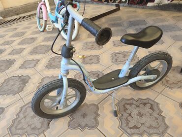 детский велосипед schwinn: Детский велосипед, 2-колесный, 1 - 3 года, Для мальчика, Б/у