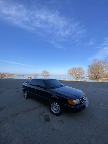 ауди а4 b6: Audi 100: 1991 г., 2 л, Механика, Бензин, Седан