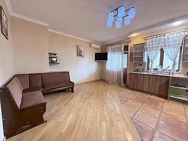 4 5 saatliq is elanlari: İcarəyə verilir 4 otaqlı yeni tikili 185 m², Nəsimi r. 1 150 AZN/ay 4 — 5