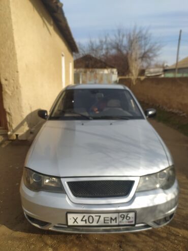 Daewoo: Daewoo Nexia: 2012 г., 1.5 л, Механика, Бензин, Минивэн