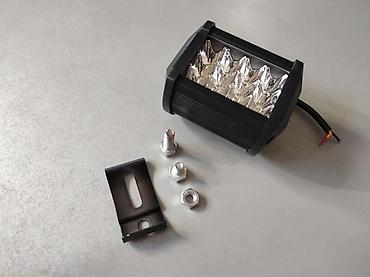 raspon rupa: LED RADNI FAR | Treptajući radni far sa 12 LED dioda. Uz far ide i — 1