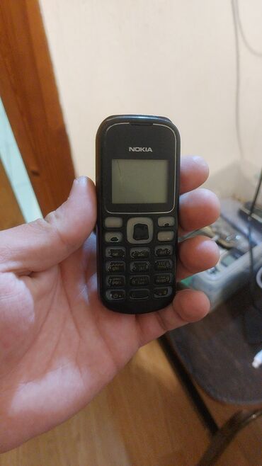 Nokia: Nokia 6700 Slide