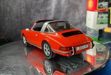 Avtomobil modelləri: Porsche, 1973 il, 1:18, Dəmir, Ödənişli çatdırılma — 25