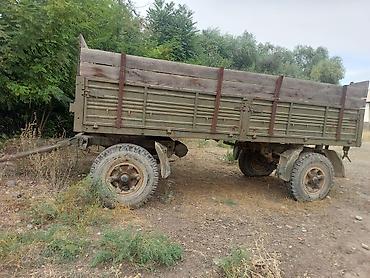 Прицепы и полуприцепы: Одноосный прицеп-самосвал сельскохозяйственного/армейского типа — 1