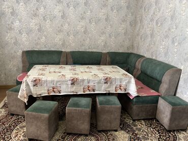 Кухонные гарнитуры: Кухонный гарнитур, цвет - Зеленый, Б/у