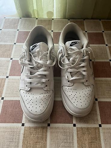 Kişi ayaqqabıları: Nike ağ rəngli idman ayaqqabısı – low-top model Size-43 - Rəng: tam — 2