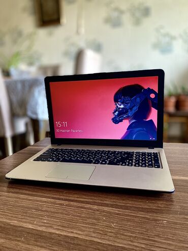 asus notebook baku: Б/у ASUS Vivobook, 15.6 ", AMD E, 512 ГБ, Самовывоз, Бесплатная доставка, Платная доставка