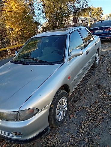mg zs: Mitsubishi Lancer: 1993 г., 1.6 л, Механика, Бензин, Седан — 9