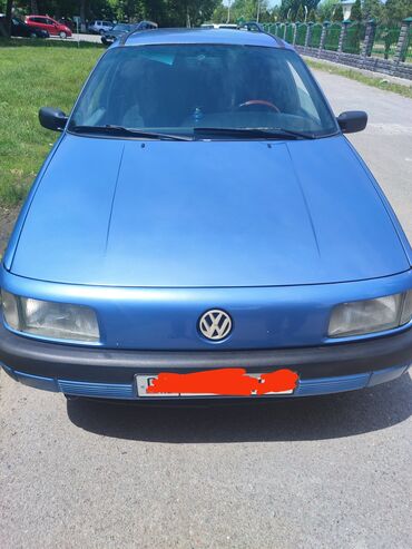 пасат шаран: Volkswagen Passat: 1992 г., 2 л, Механика, Бензин, Универсал