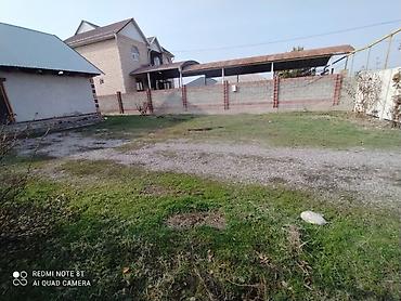 Продажа коттеджей и домов: 🏡 Продаётся частный дом! 📍 Бишкек, ж/м Ала-Тоо 1 🛏 5 комнат 🌿 — 8