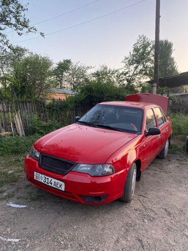 Daewoo: Daewoo Nexia: 2012 г., 1.5 л, Механика, Бензин, Седан