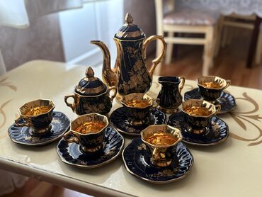 Qəhvə dəstləri və servizlər: Çay dəsti