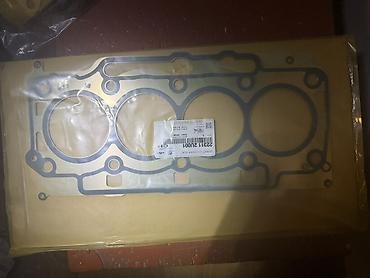 Двигатели, моторы и ГБЦ: Блок цилиндров с трещиной в 3м цилиндре (пробег на жтом двигателе — 10