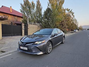 honda stepwgn 1: Toyota Camry: 2020 г., 2.5 л, Вариатор, Гибрид, Седан — 3