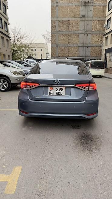 toyota axio: Toyota Corolla: 2021 г., 1.8 л, Вариатор, Гибрид, Седан — 3