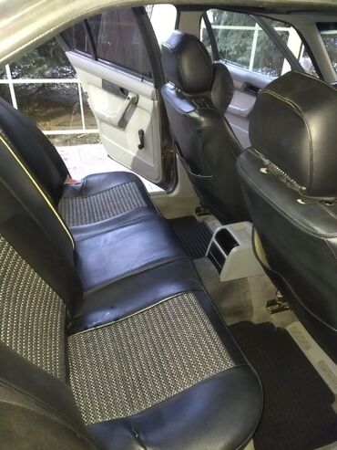 BMW: BMW 5 series: 1991 г., 2 л, Механика, Бензин, Седан — 7