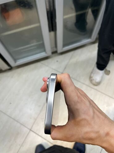 islenmis iphone 7: 16 pro max satilir tam melumat almağ üçün elaqe nömresi 077 722 47 57