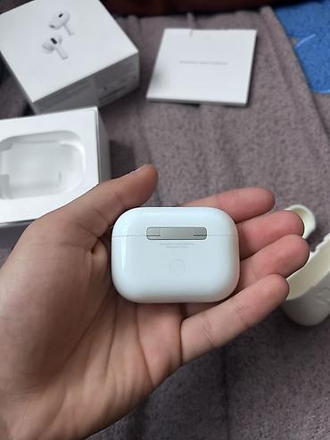 ipod classic: Airpods pro 2 type c model noqte cizigsiz tam ideal shekilde demek — 4