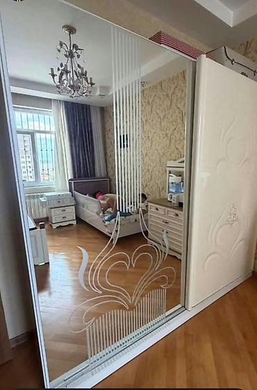 Paltar dolabları, qarderoblar: *DOLAB* Qiymət *250 AZN* ünvan Mtk Zülfiyyə ZB E — 1