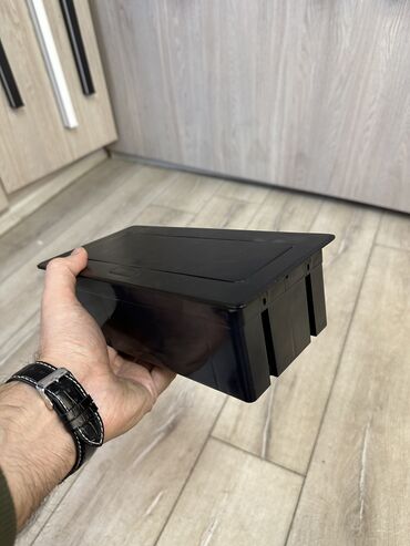 Rozetkalar: Masa içi rozetka (floorbox) Anbardan satış olduğu üçün qiymətlər çox — 3