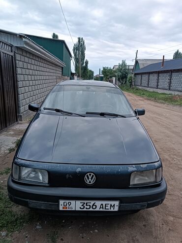 mersedes c220: Volkswagen : 1993 г., 1.8 л, Механика, Бензин, Седан
