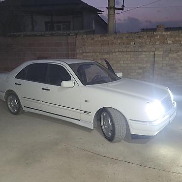 Mercedes-Benz: Mercedes-Benz E-Class: 1999 г., 3.2 л, Автомат, Бензин, Седан — 9