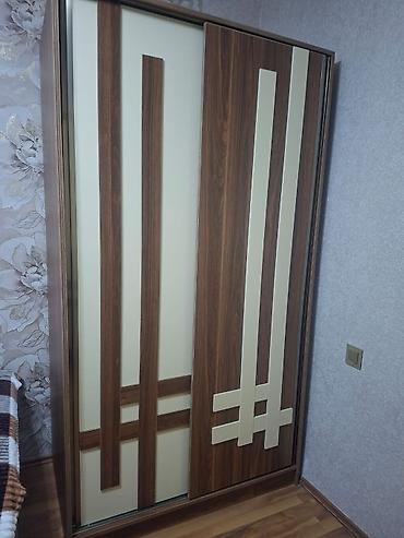 İki qapılı sürgülü şkaf Eni 1.20sm.hündürlük 2.20sm - Material: ağac