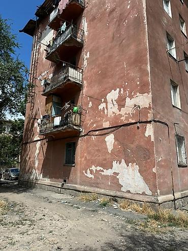 калужская 49: СРОЧНО!Продаю 3 комнаты гостинного типа под бизнес в центре улица — 3
