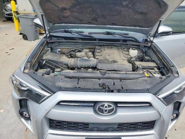 2023: Toyota 4Runner: 2023 г., 4 л, Автомат, Бензин — 9
