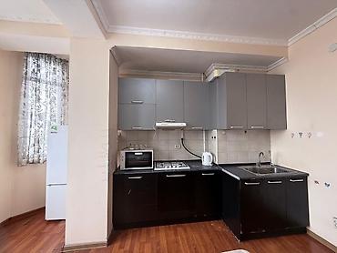 октябрьская: 3 комнаты, 95 м², Элитка, 9 этаж — 6