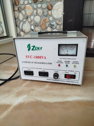 Tavan: Zenx SVC-1000VA avtomatik gərginlik stabilləşdiricisi Xüsusiyyətlər