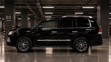 купить резину r18: Lexus LX: 2008 г., 5.7 л, Автомат, Газ, Внедорожник — 3