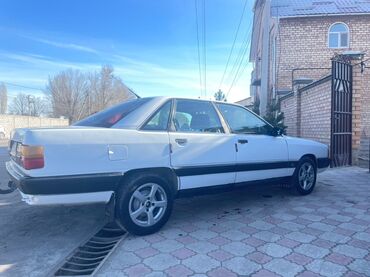 Audi: Audi 100: 1993 г., 1.8 л, Механика, Бензин, Седан — 4