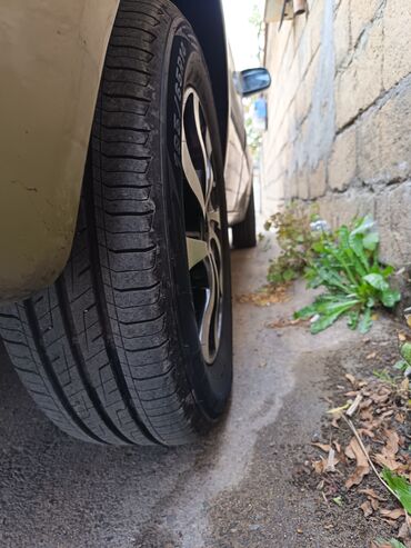 Kia: Kia Rio: 1.4 l | 2008 il Sedan — 10