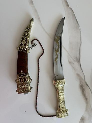 quzu qabi: Dekorativ xəncər – qabı ilə birlikdə Ğ - Klassik Şərq üslubunda — 2