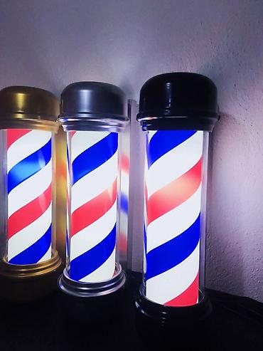 Reklam lövhələri: Bərbərxana üçün klassik “barber pole” işıqlı lövhə. xrom material — 2